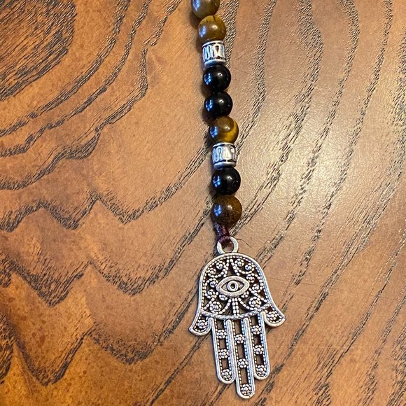 Stylish Handmade Beaded Necklace - Picture 2 of 11